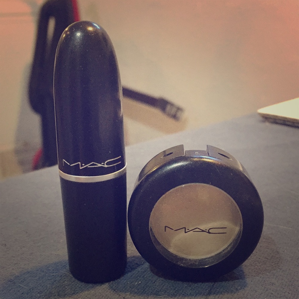 MAC makeup bundle 💄